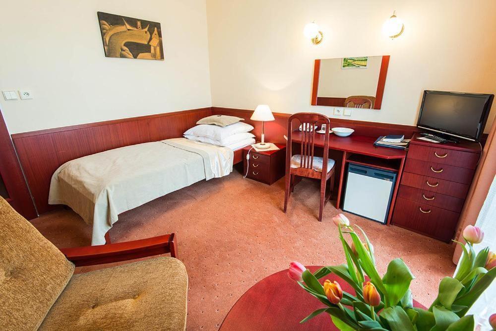 Monti Spa Františkovy Lázně Zewnętrze zdjęcie